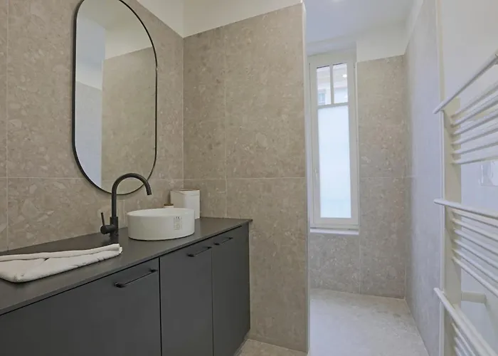 Le Chaleureux De Medreville - 6pers - 3chambres - 4lits - Terrasse * Nancy